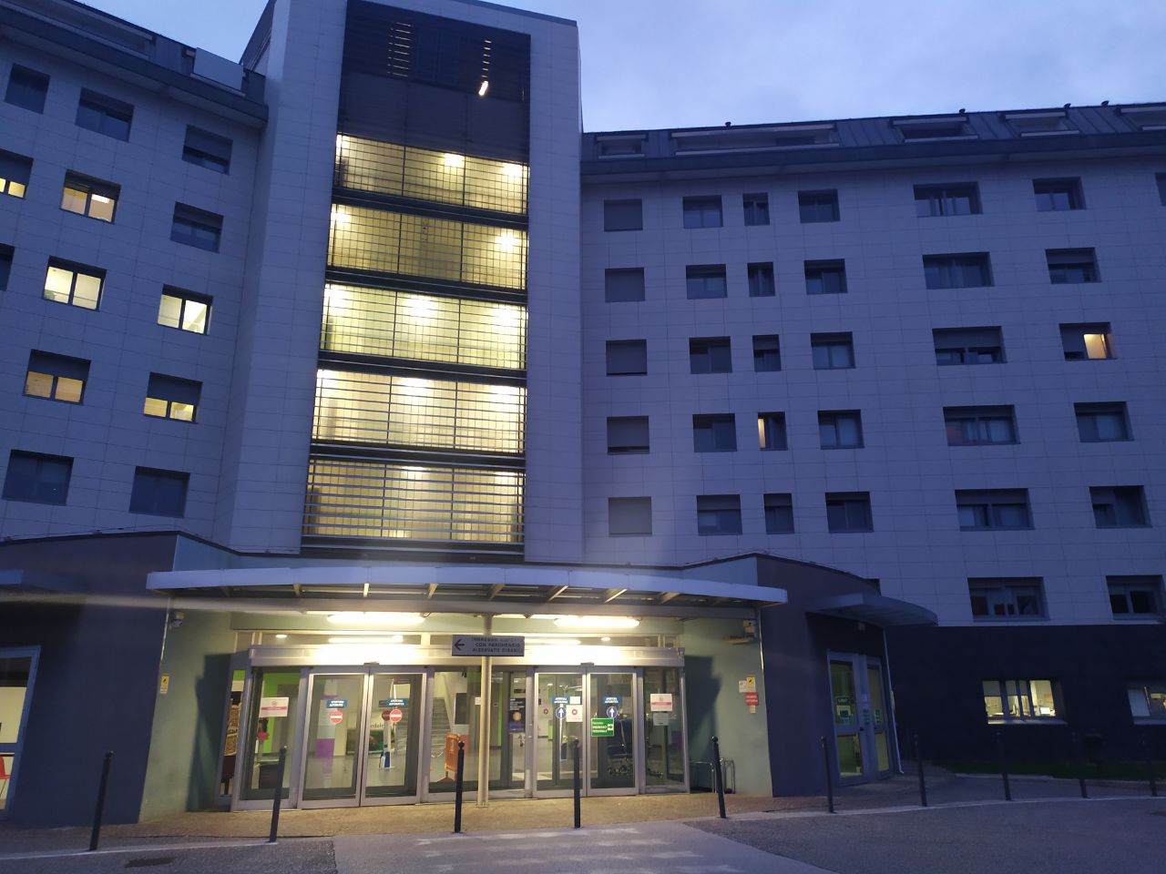Copertina per Riccardi fa chiarezza sull'ospedale di Gorizia, smentita la chiusura della terapia intensiva al San Giovanni di Dio